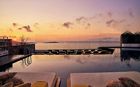 Myconian Korali Relais & Chateaux